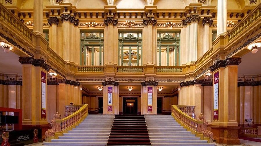 Visitar o Teatro Colón em Buenos Aires