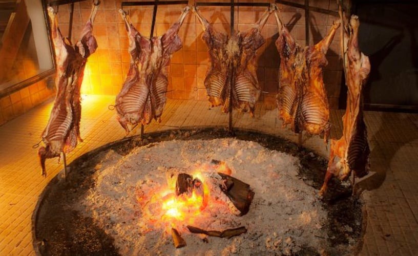 Cordeiro patagônico do Restaurante La Tablita em El Calafate